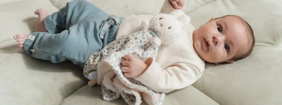 Babyspielzeug und Kuschelspielzeug für Babys und Kinder – Greiflinge, Beißringe und Kuscheltiere