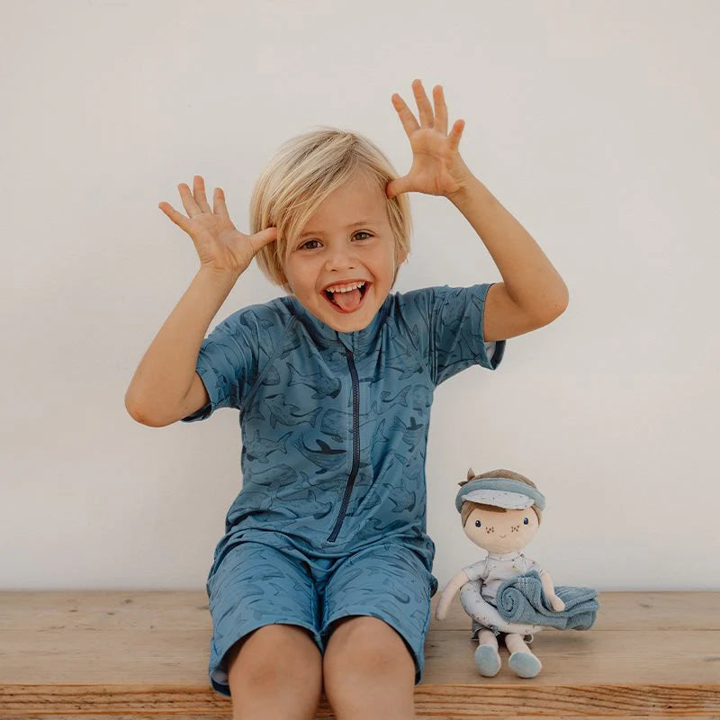 Poupée en tissu Jim Édition Été – Poupée douce pour enfants