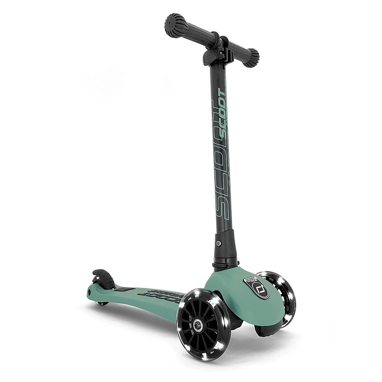 Scooter Highwaykick 3, LED Forest | Scoot & Ride