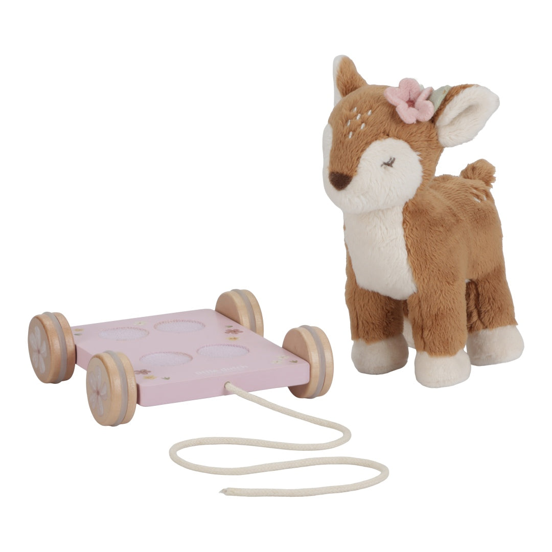 Pull-along toy deer - Fairy Garden