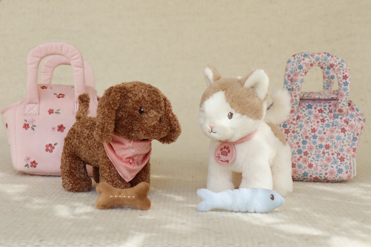 Plush Dog Cuddly Toy Jackie in a Bag GRS