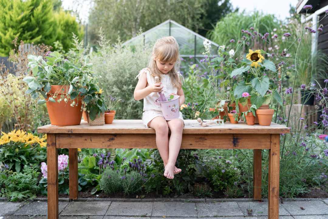 Children's Metal Watering Can in Blue – For Little Gardeners Aged 3 and Up