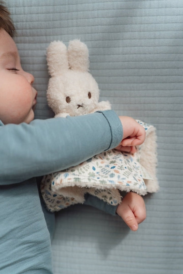 Comforter rabbit Lucky Leaves x Miffy