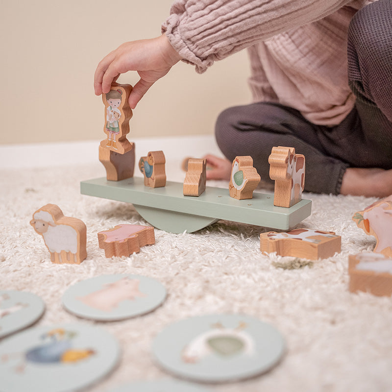 Little Farm Balancing Game – Motor Skills Toy for Children