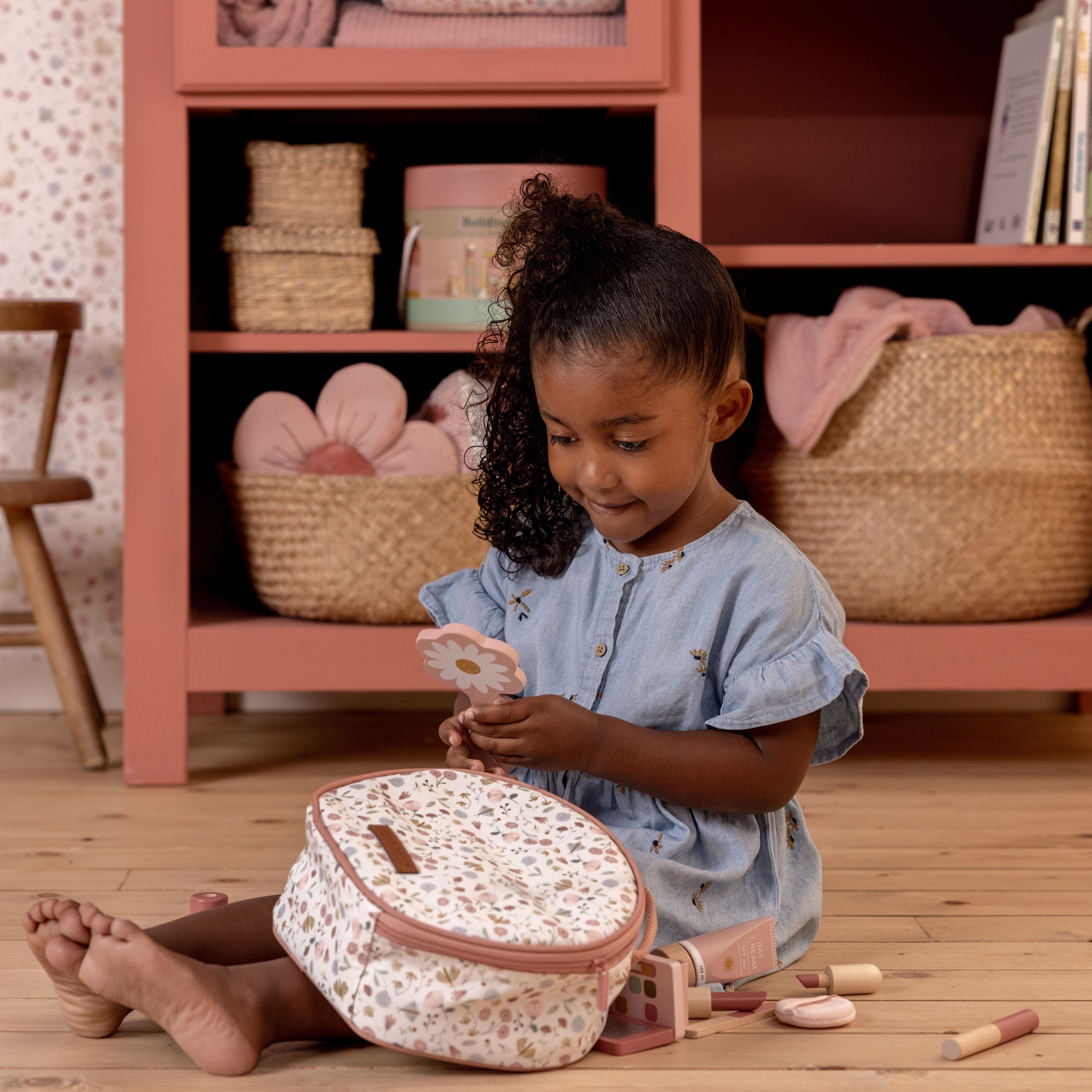Make-up case Flowers &amp; Butterflies