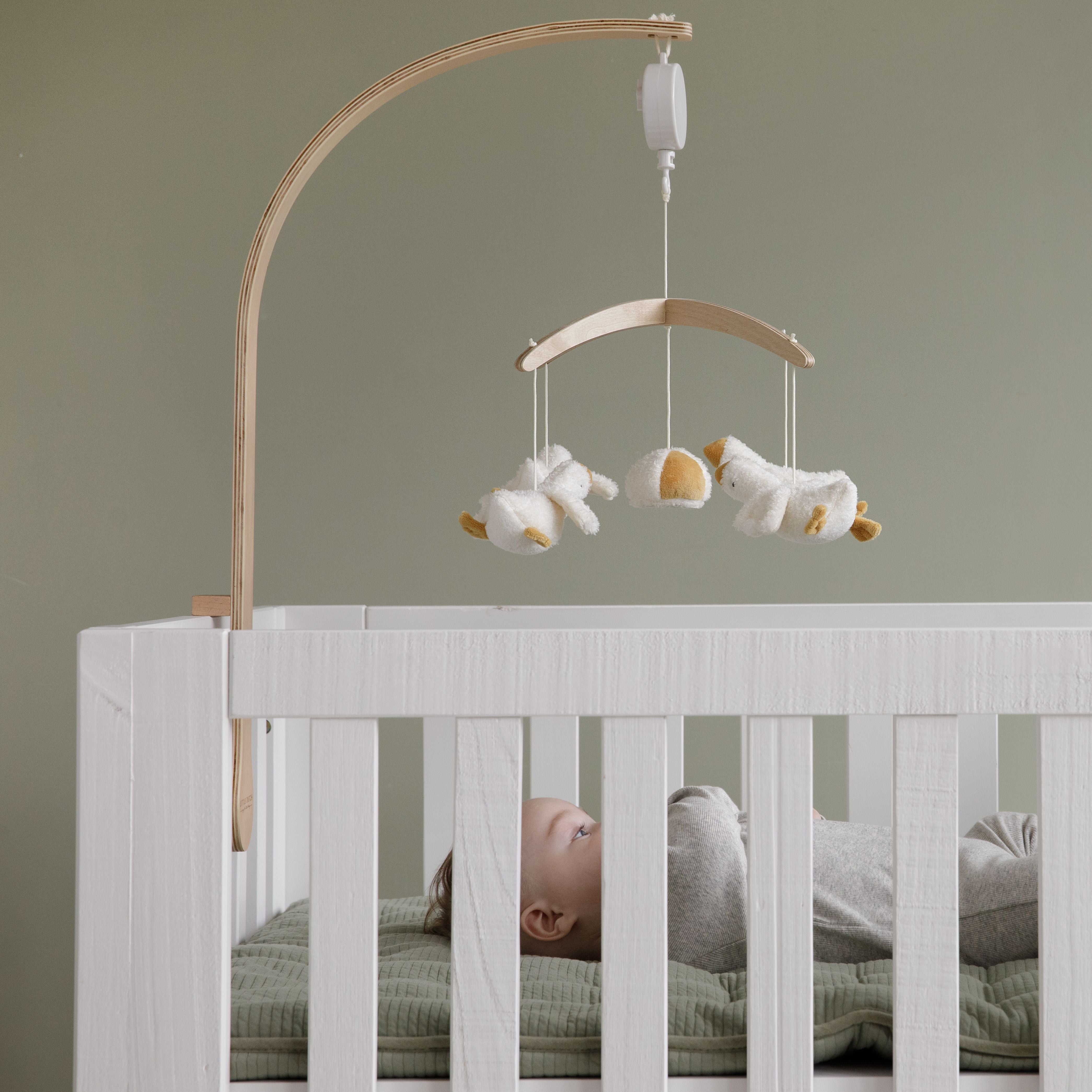 Mobile musical Petite Oie pour lit bébé by Schmatzepuffer®