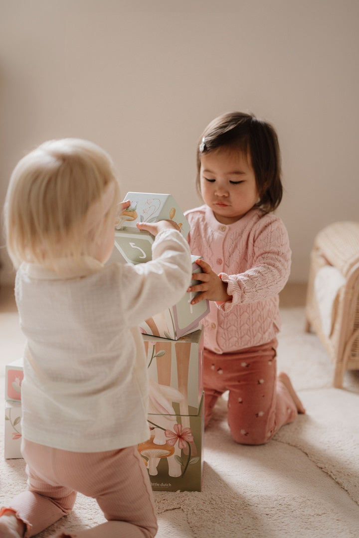 Gilet Lotus – Doux gilet pour bébés et enfants